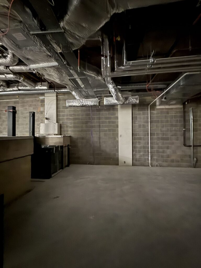 Back of house and retail unit, Battersea Power Station, photo 4