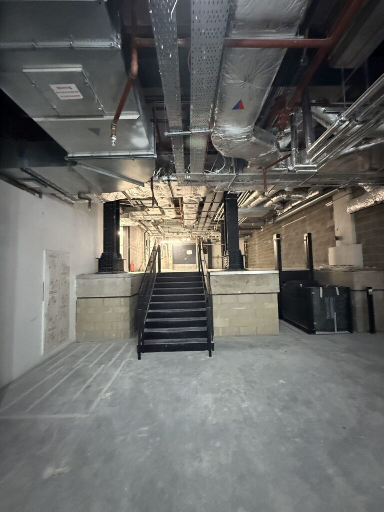 Back of house and retail unit, Battersea Power Station, photo 6
