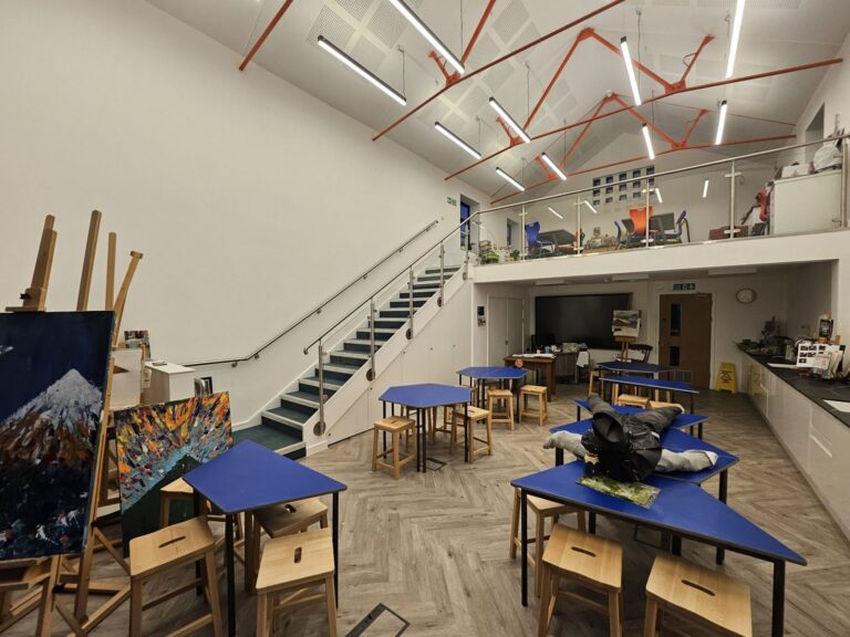 Elstree School, Woolhampton, photo 3
